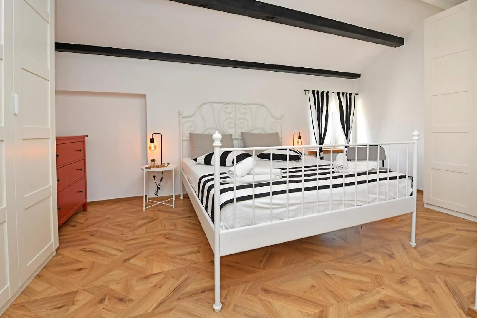 Holiday House Vento With Private Backyard Poreč