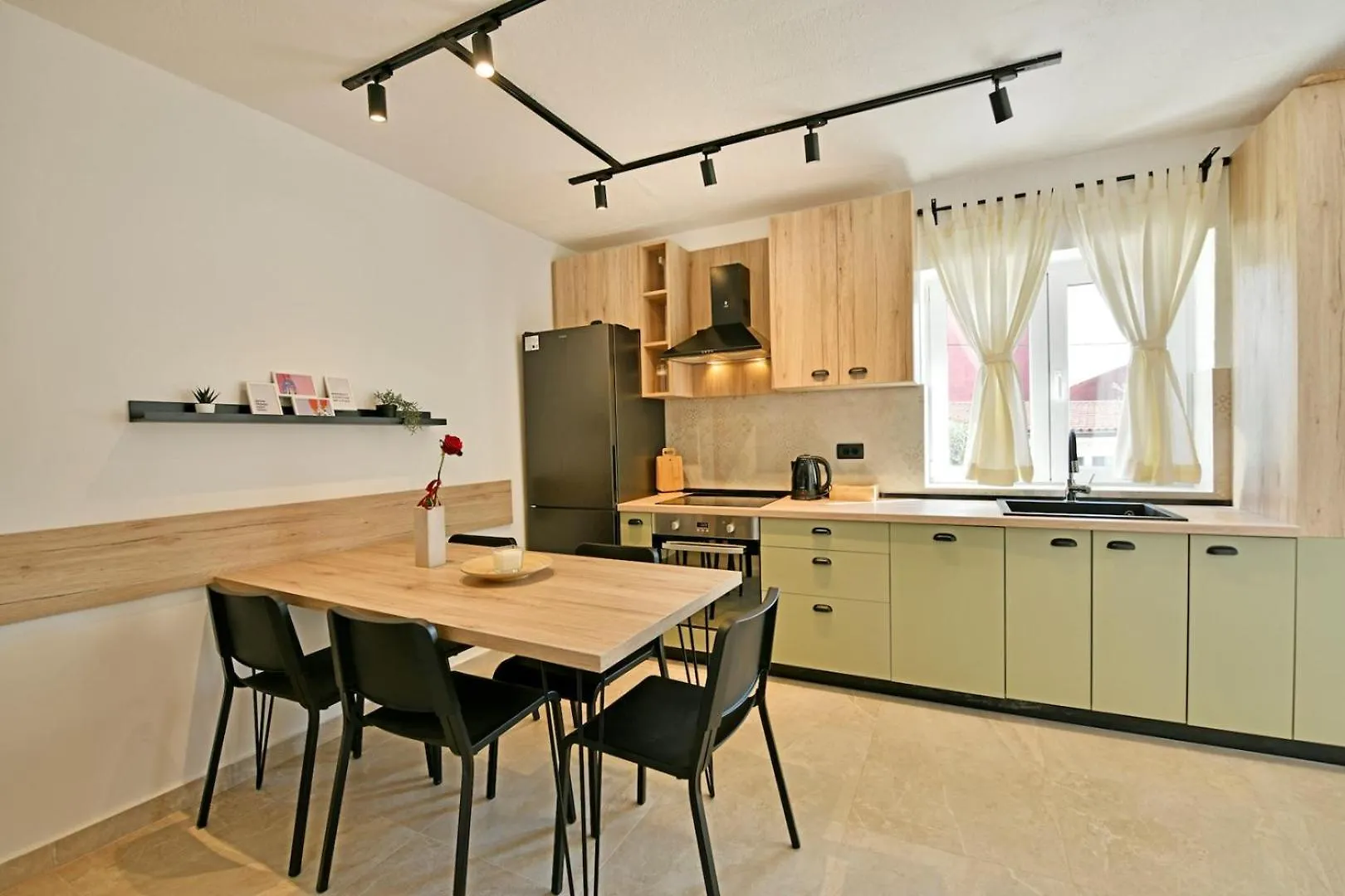 Holiday House Vento With Private Backyard Poreč Kroatien