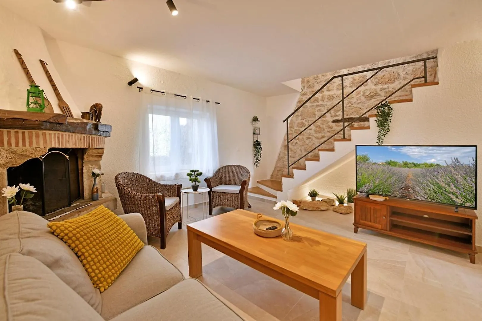 Holiday House Vento With Private Backyard Poreč